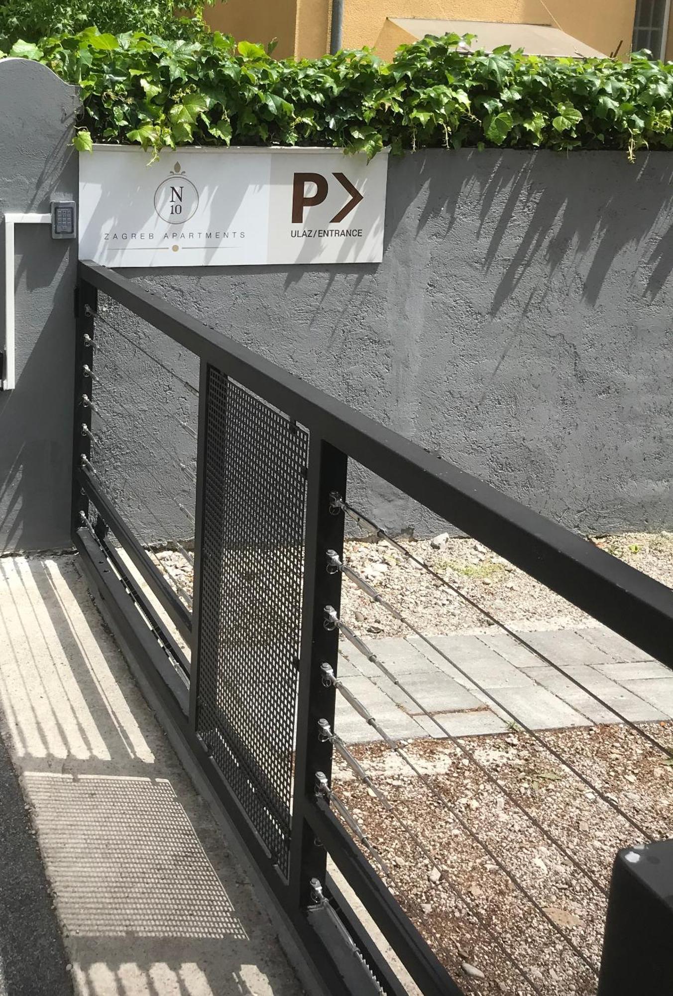 N10 Zagreb