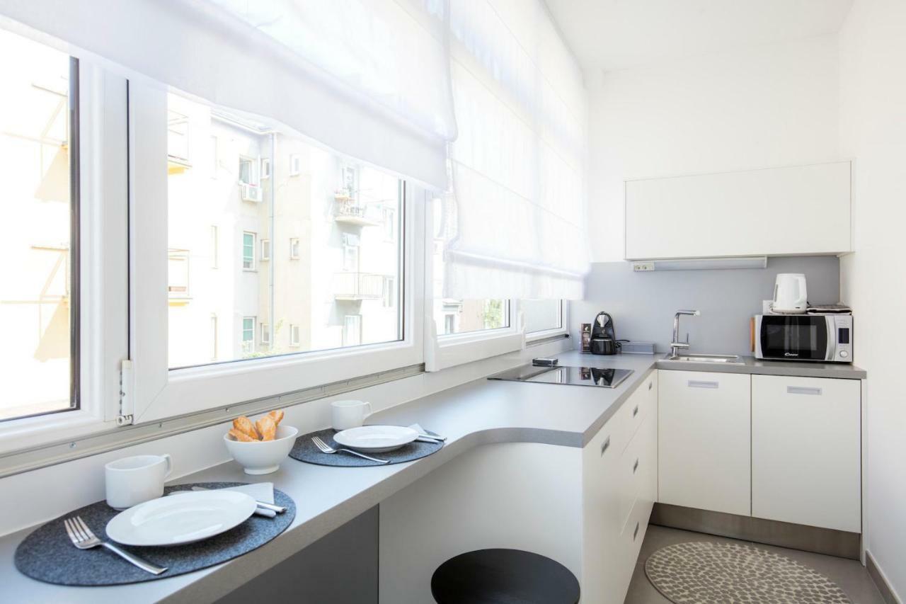 N10 Apartment