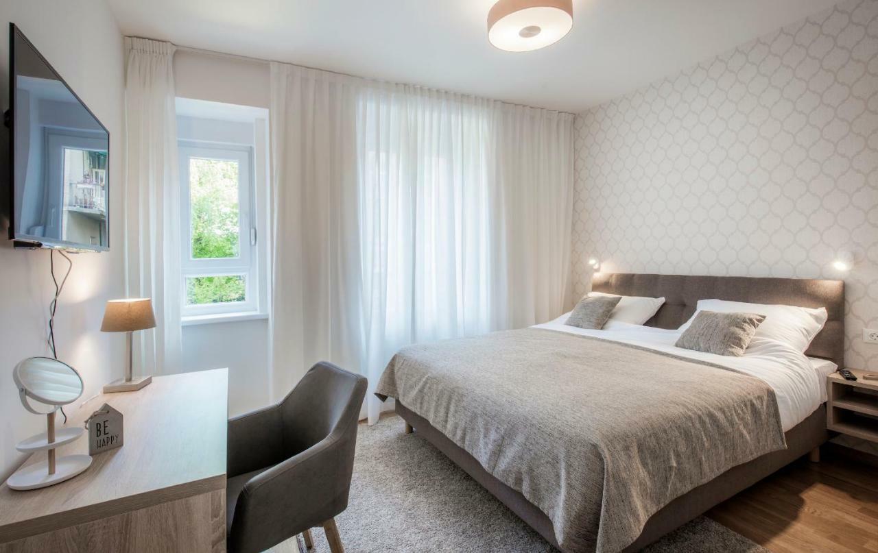 Apartment N10